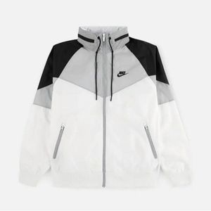 Nike Sportswear Windrunner Jacket White Black AR2209-100 Men's Size M